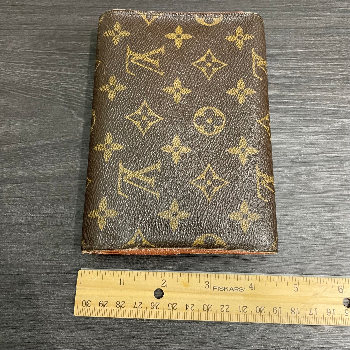 #142 LOUIS VUITTON Monogram Wallet