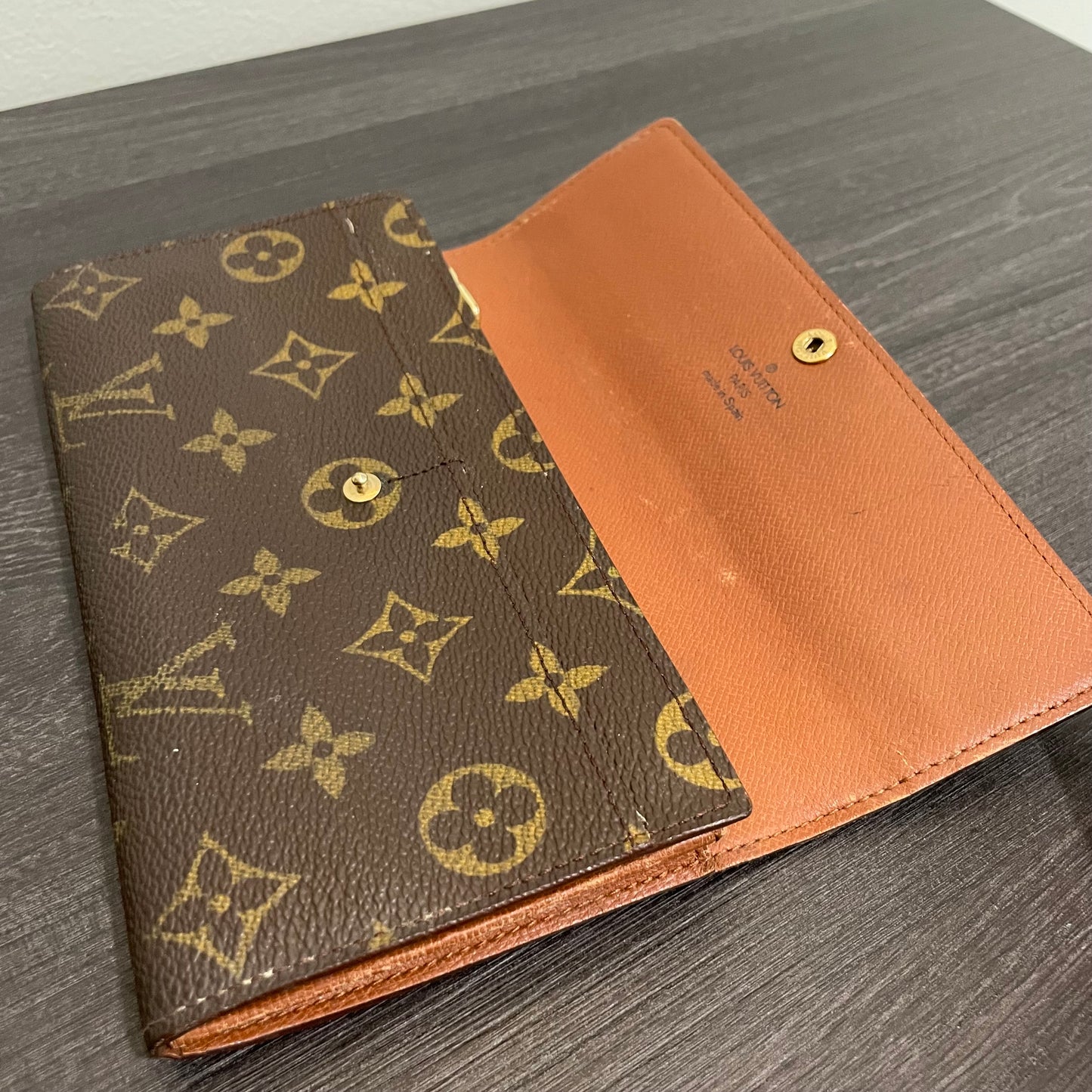 July-9 BAG DROP (Subscriber Price $100) Louis Vuitton Monogram Wallet