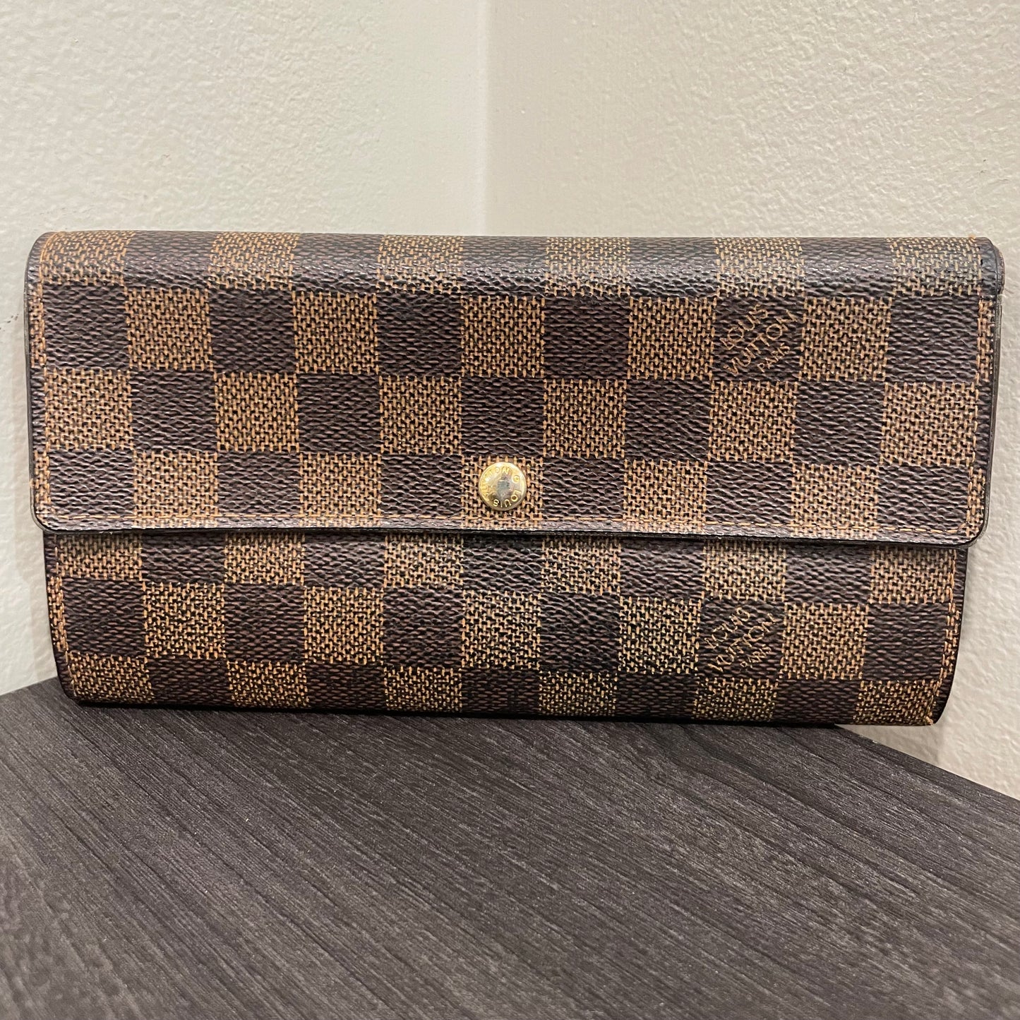 #178 LOUIS VUITTON Damier Ebene Long Wallet