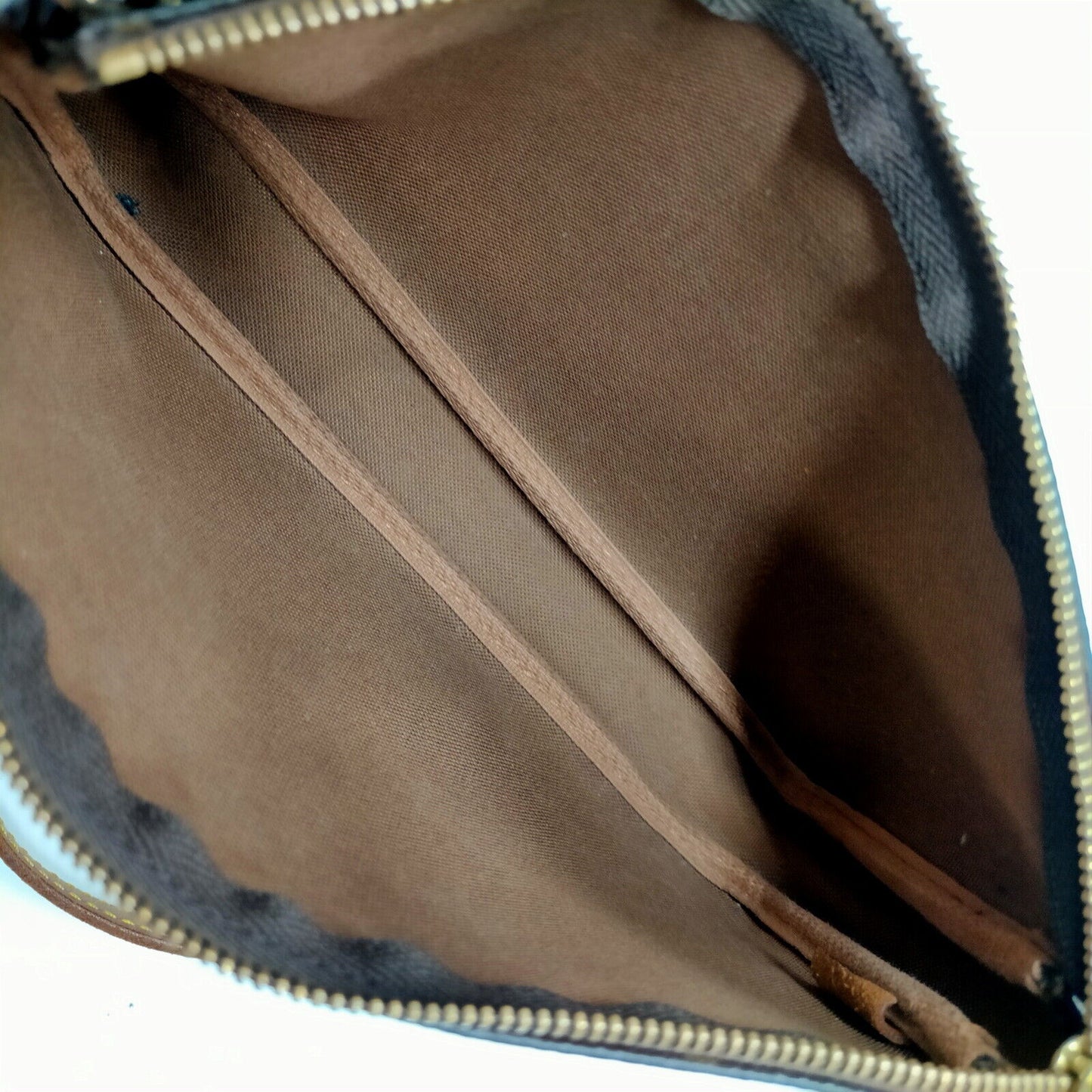 Louis Vuitton Pochette