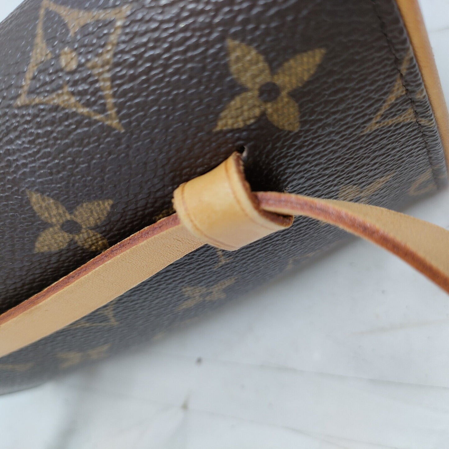 Louis Vuitton Florentine Bum Bag