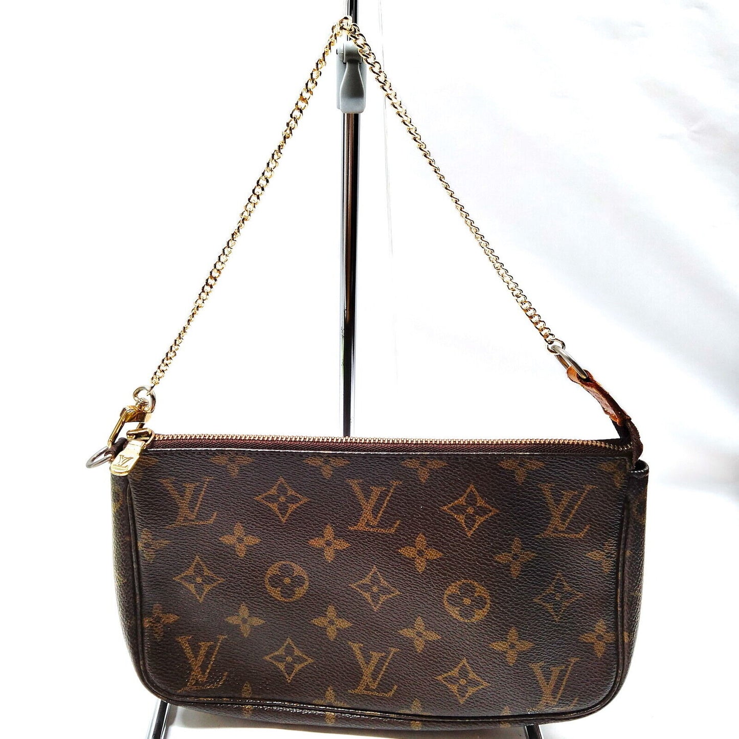 CLEARANCE Louis Vuitton Pochette