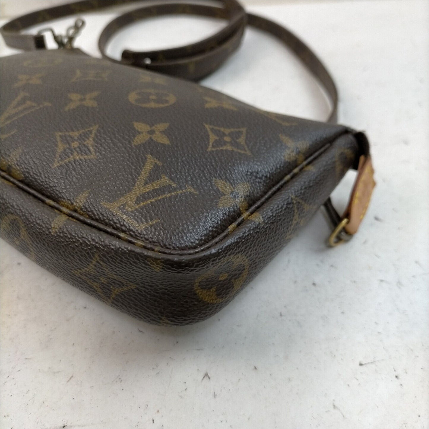 Louis Vuitton Pochette w/ Long Strap