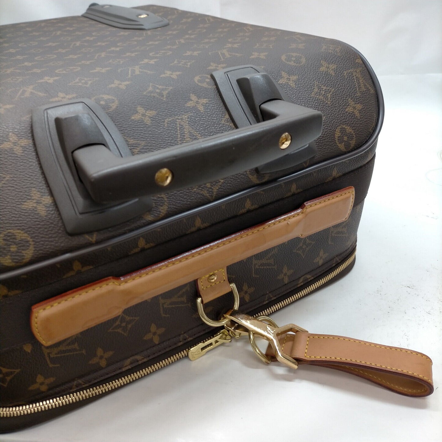 Louis Vuitton Pegas 55 Lugagge