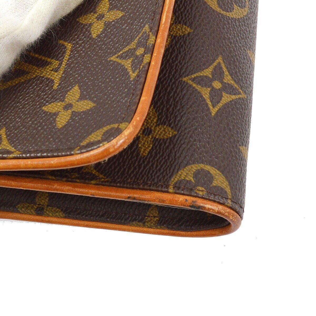 SOLD! Louis Vuitton Monogram Pochette Twin GM