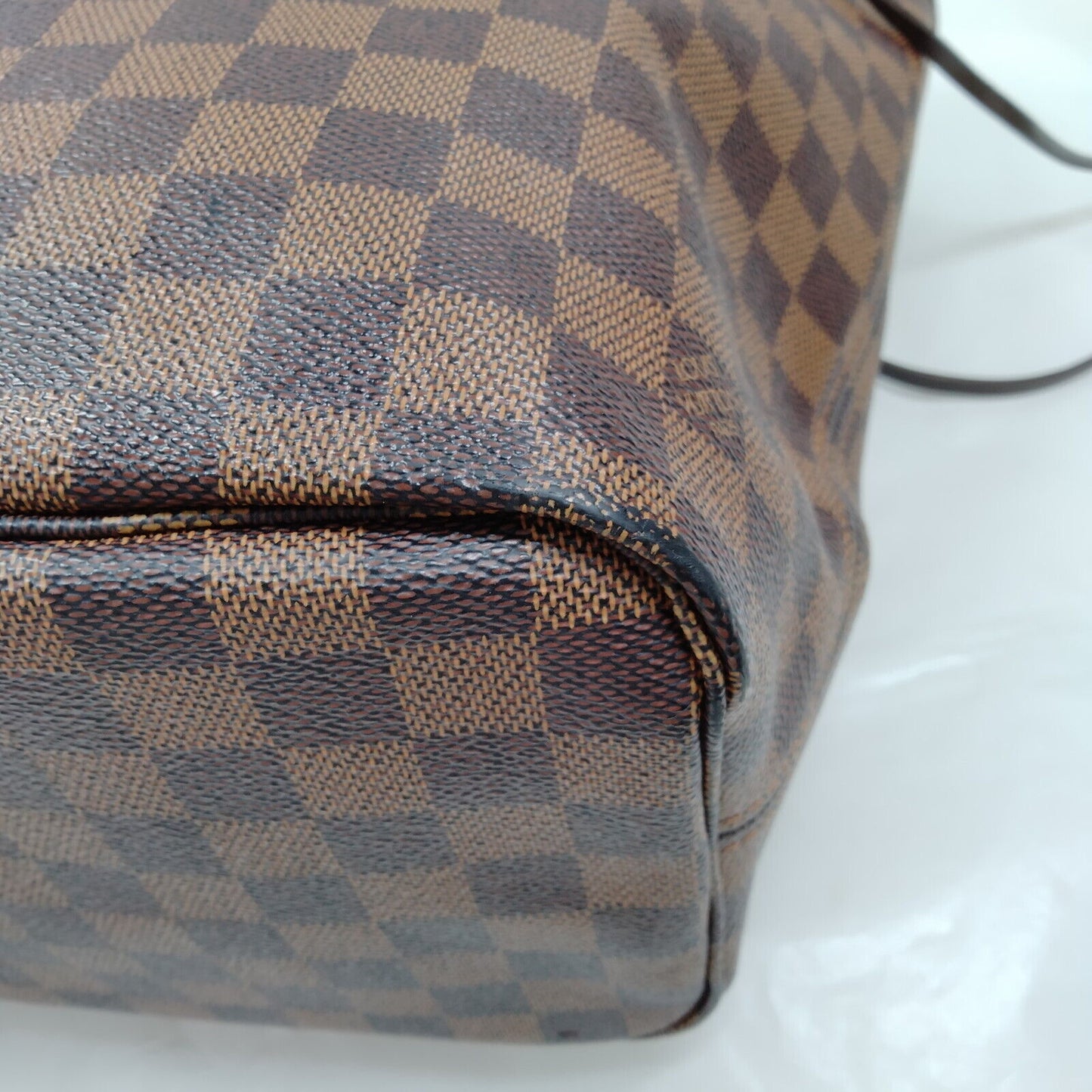 SOLD! Louis Vuitton Damier Ebene Neverfull MM
