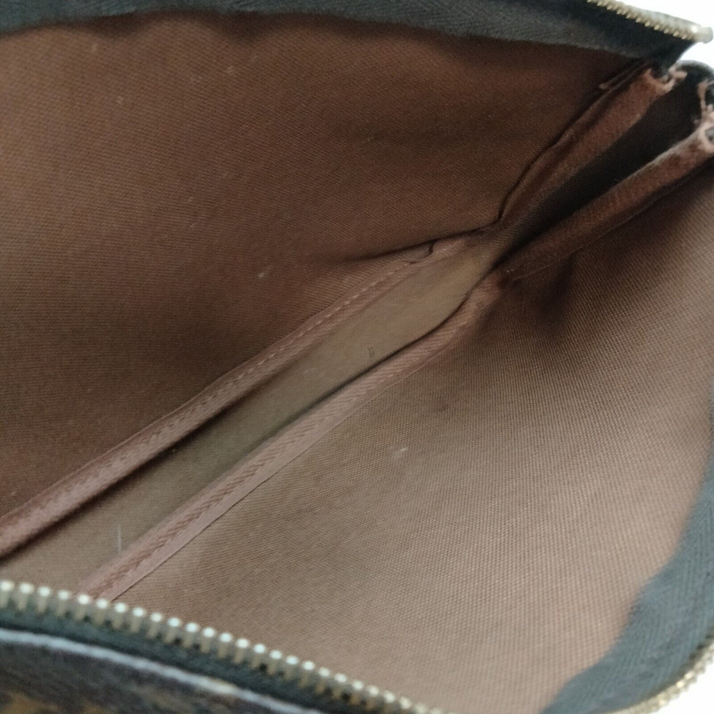 Louis Vuitton Pochette