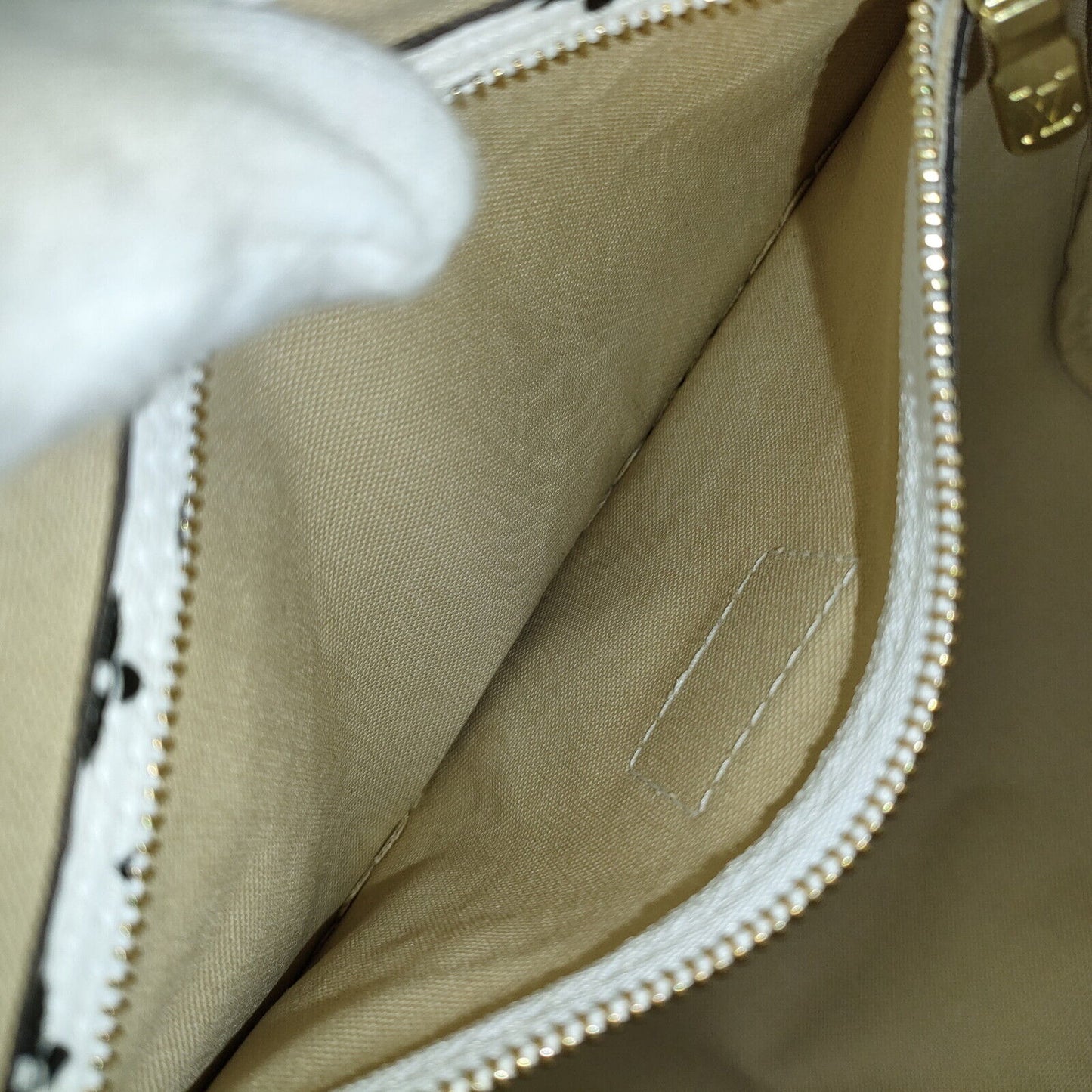 RARE! Louis Vuitton Speedy Bandouliere 30 Giant