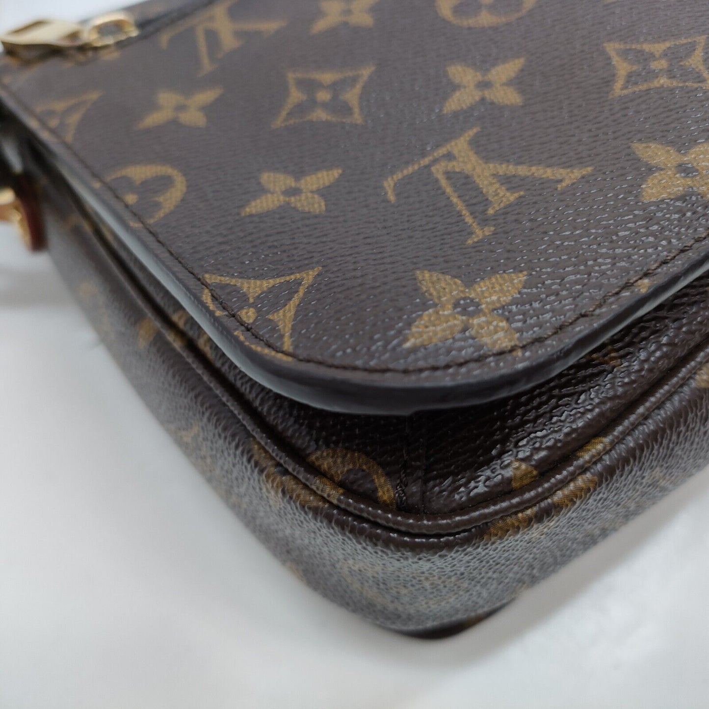 Louis Vuitton Metis Pochette