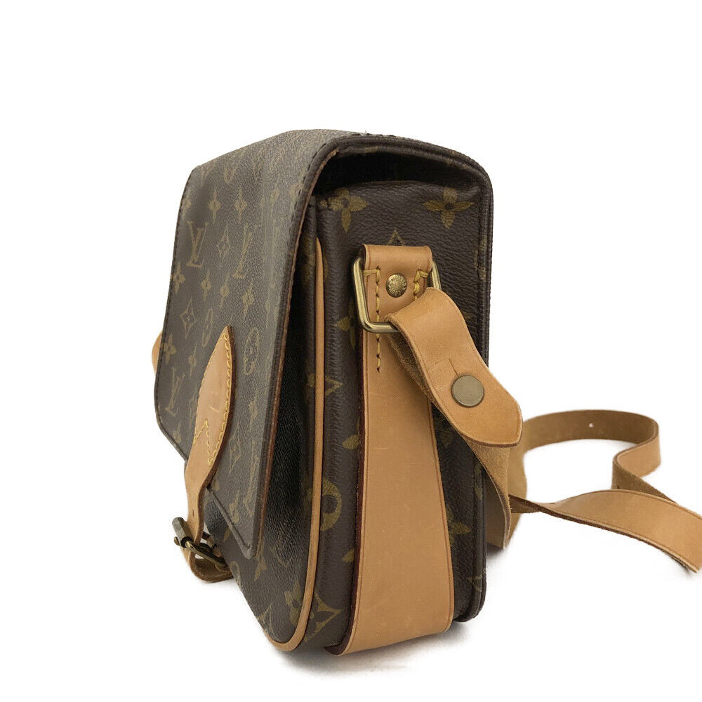 #846 LOUIS VUITTON Cartouchiere MM