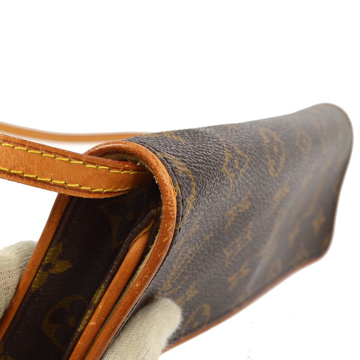 SOLD! Louis Vuitton Monogram Pochette Twin GM