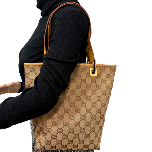 #8207 GUCCI GG Canvas Eclipse Tote