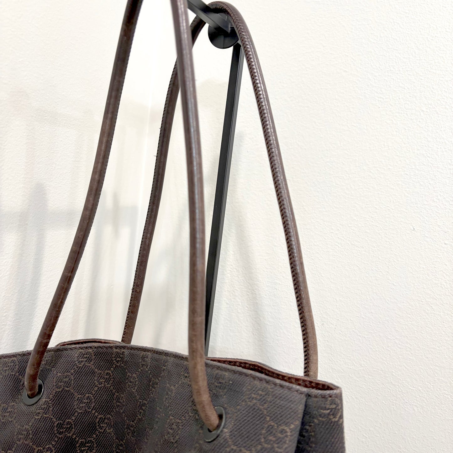 #8274 GUCCI Brown GG Shoulder Bag