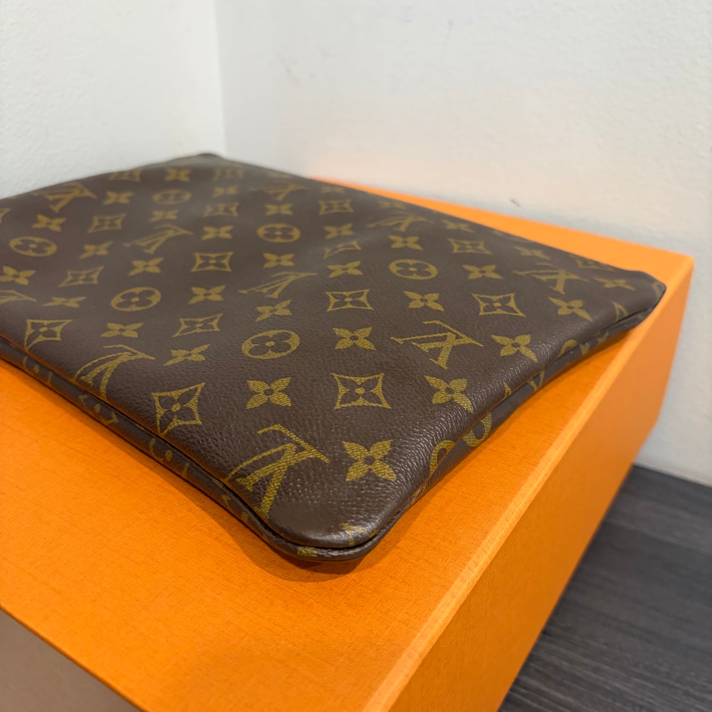 #8006 LOUIS VUITTON Monogram Vintage Pochette Pliante (RARE!)
