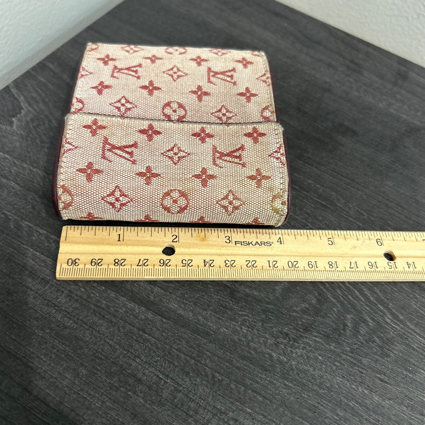 #104 LOUIS VUITTON Wallet