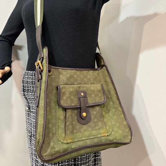 1102 LOUIS VUITTON Green Min Lin Bussas