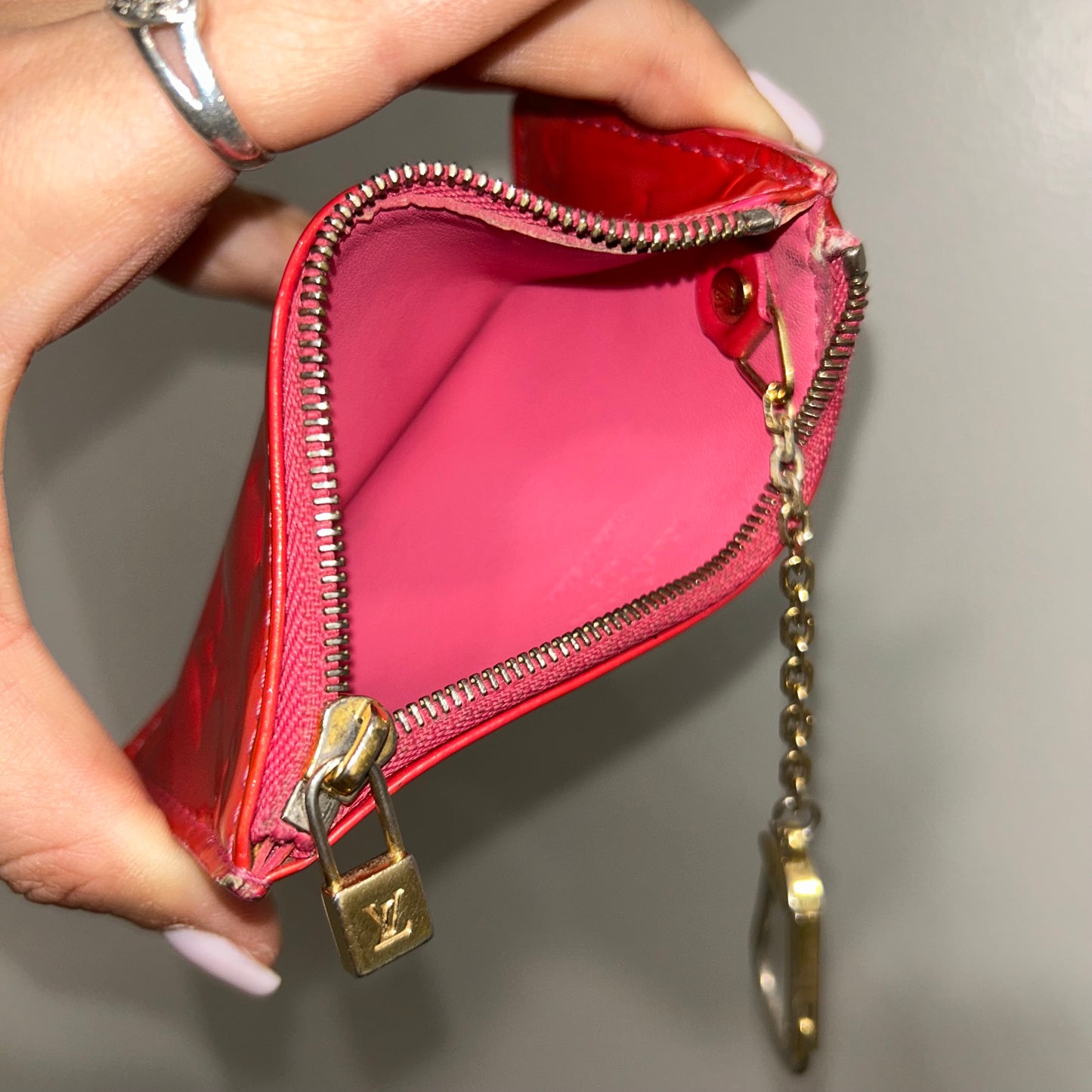 SOLD! Louis Vuitton Vernis Coin Case