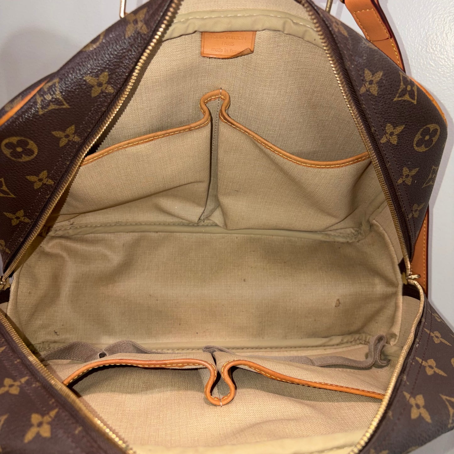 #1116 LOUIS VUITTON Monogram Deauville
