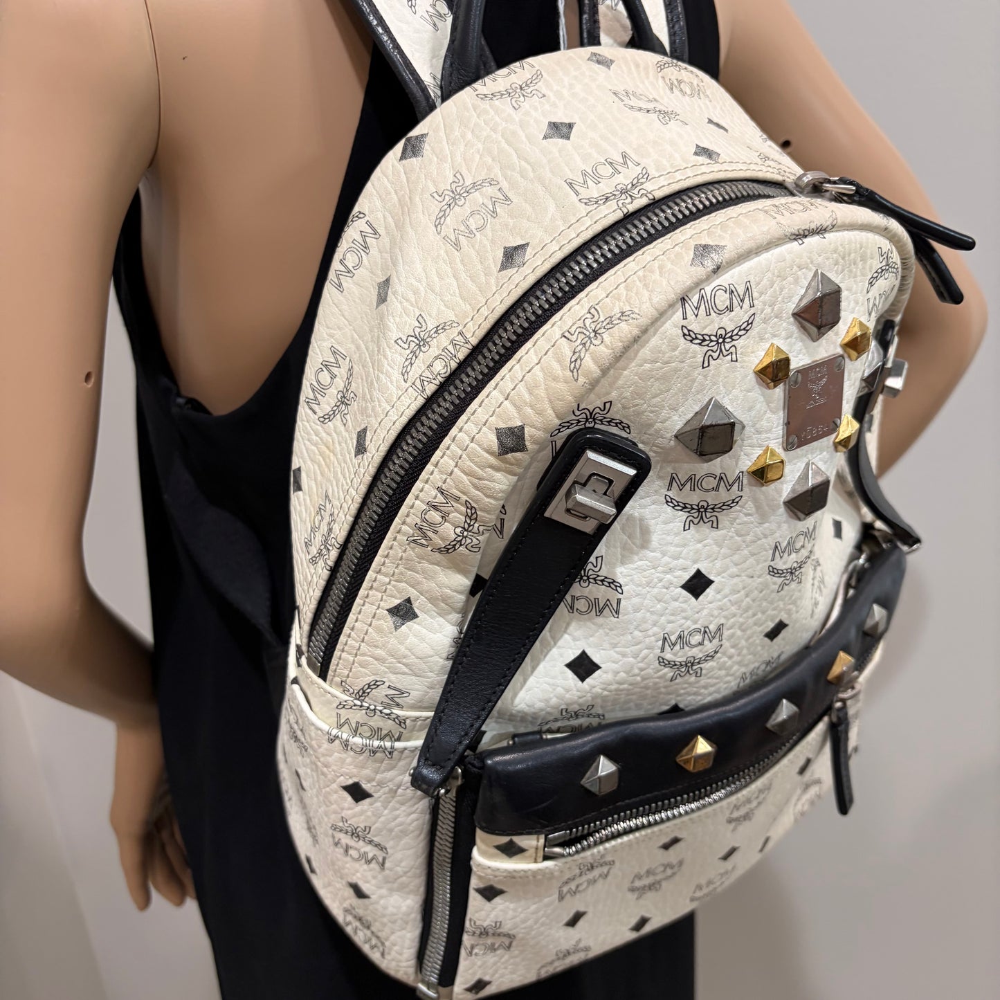 #1122 MCM White Visetos Hermosa Backpack w/ Removable Pouch