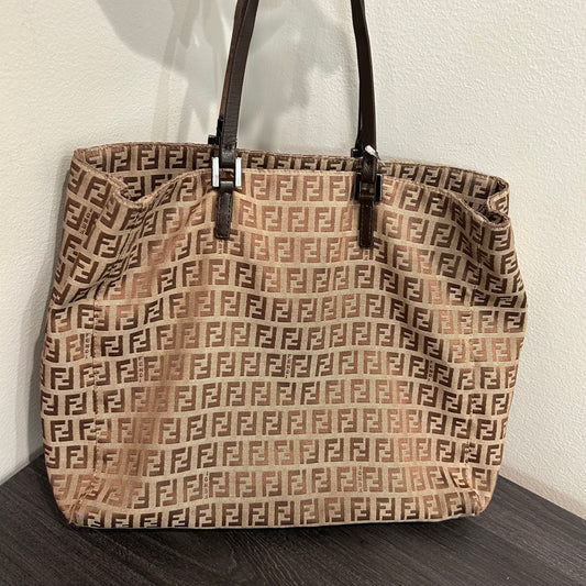 CLEARANCE #831 FENDI Tote