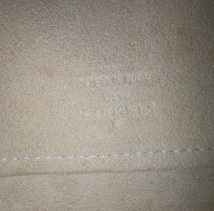 #1109 LOUIS VUITTON Twin Pochette GM