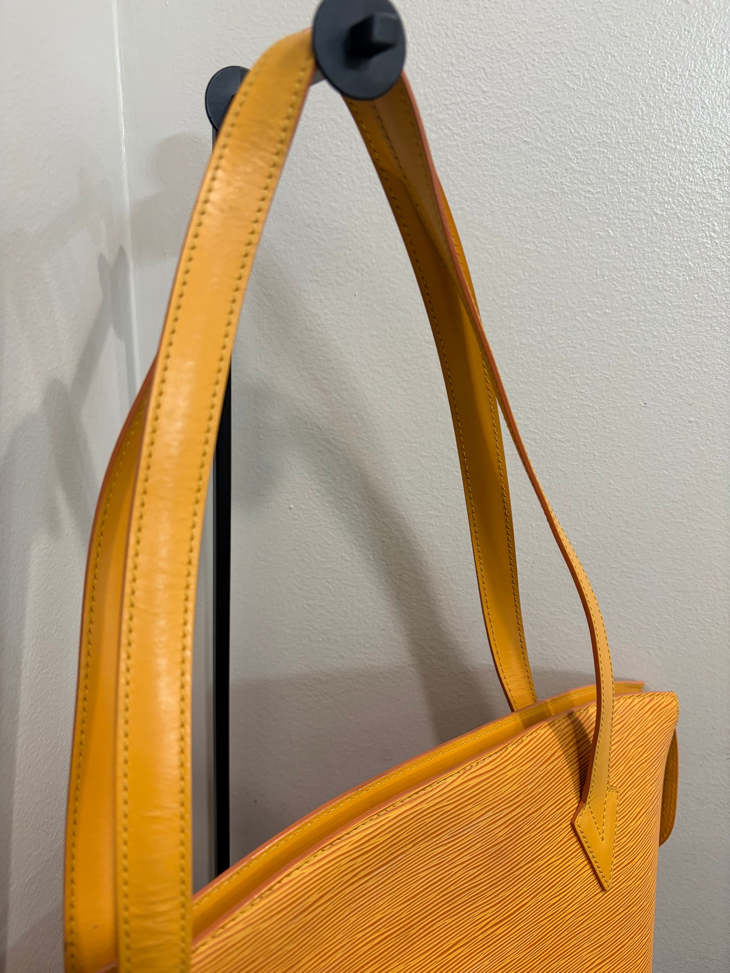 #8212 LOUIS VUITTON Yellow Epi Saint Jacques GM