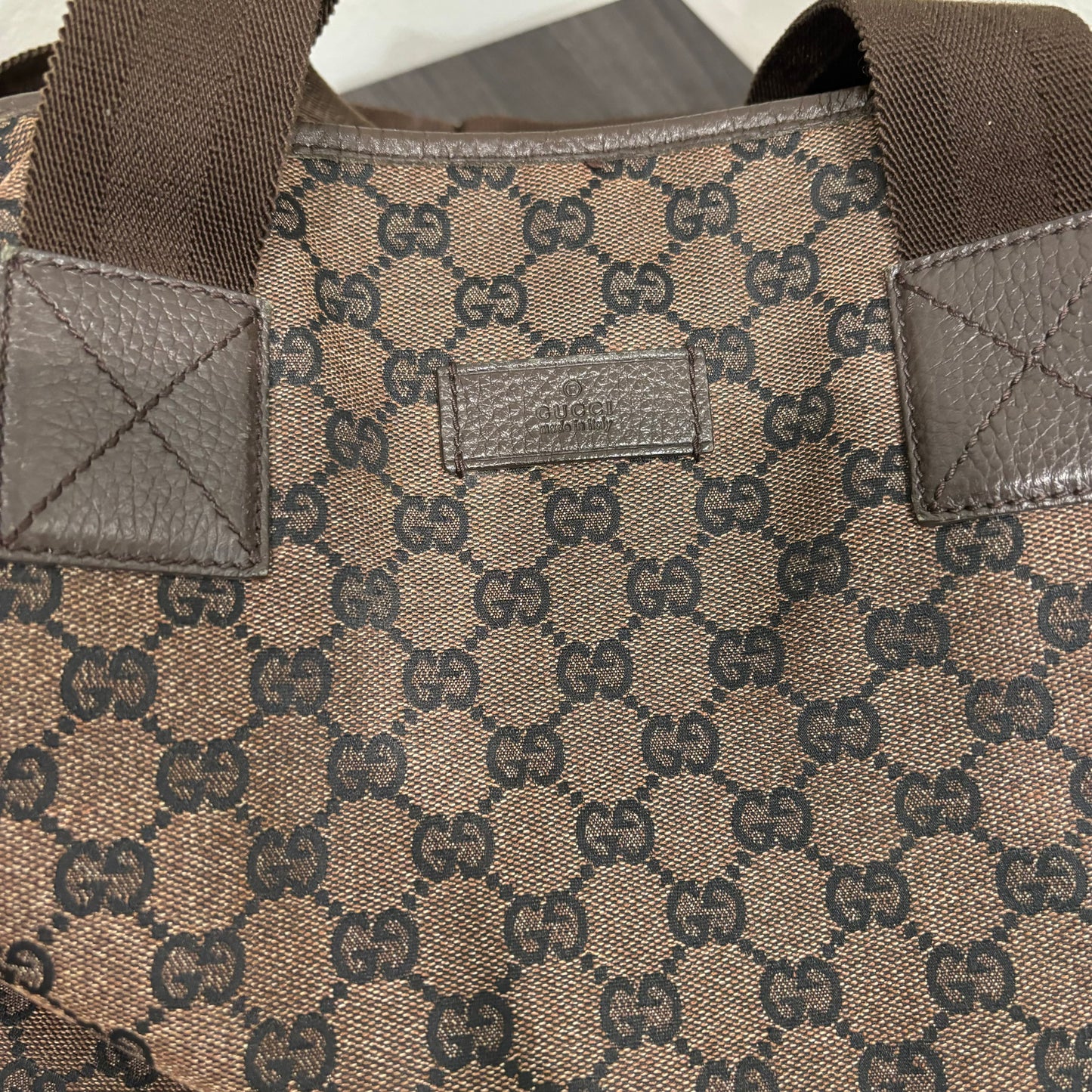 #279 GUCCI Tote