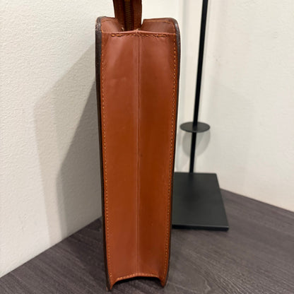 BF-04 LOUIS VUITTON Clutch