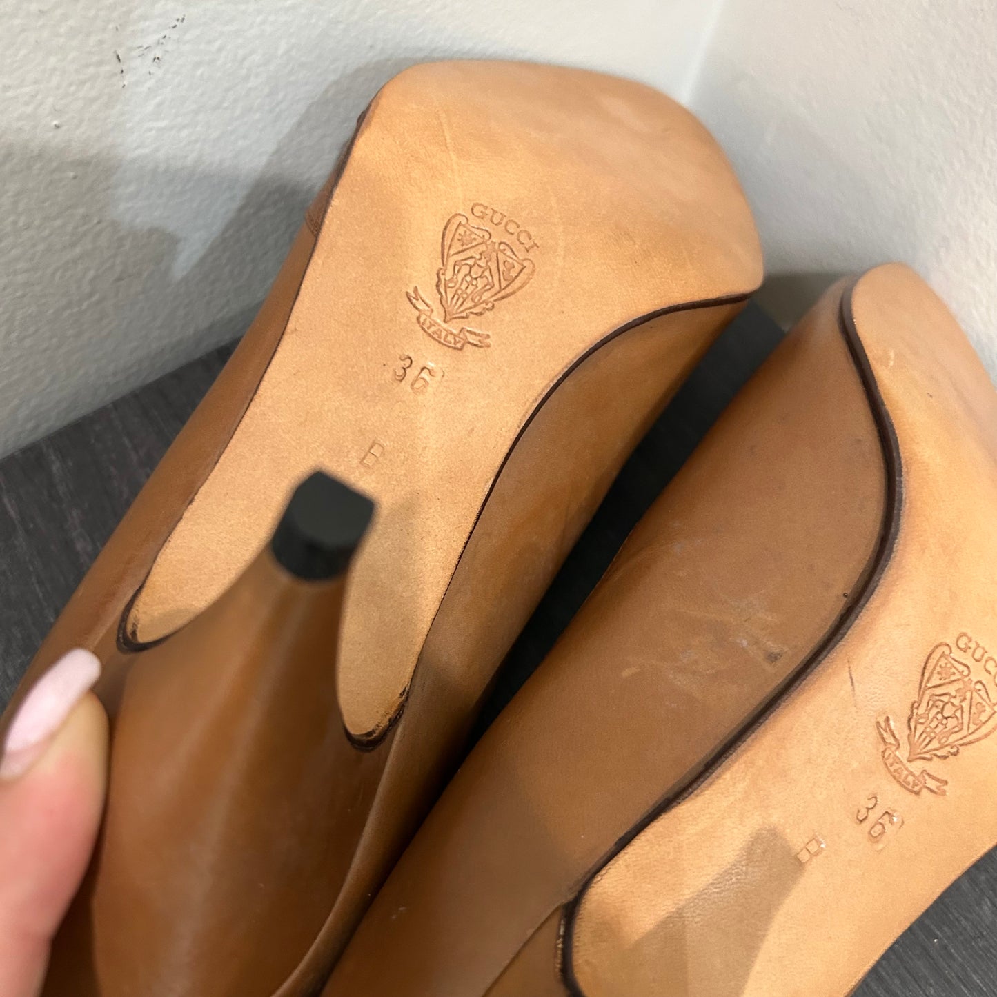 CLEARANCE Gucci Leather Shoes 36.5EU