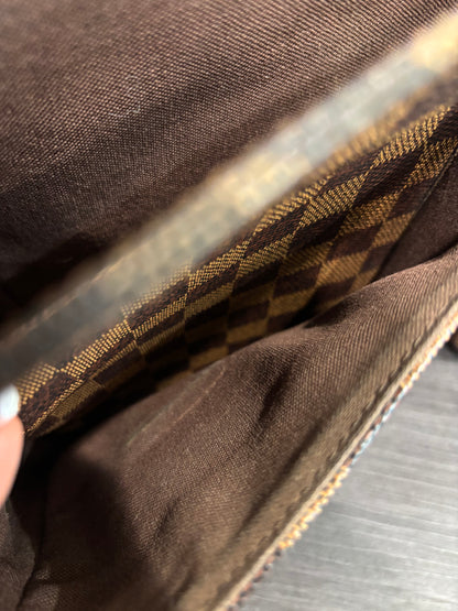 8882 LOUIS VUITTON Damier Broadway Shoulder Bag