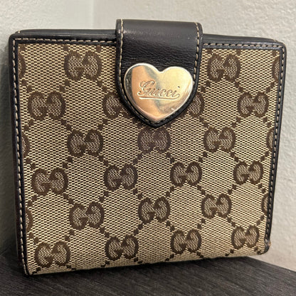 #194 GUCCI Canvas Wallet