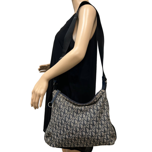 1004 CHRISTIAN DIOR Crossbody