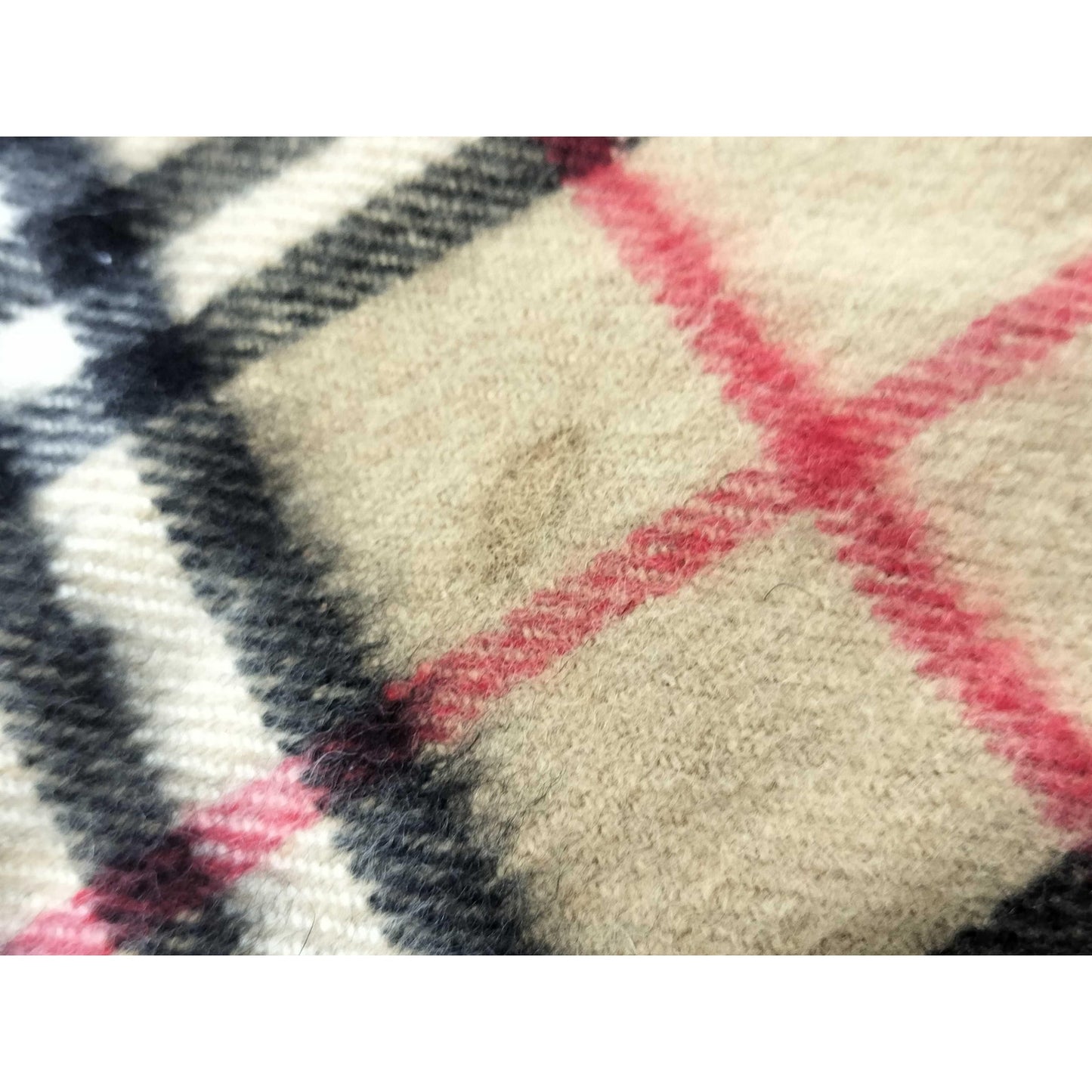 #118 BURBERRY Cashmere Scarf