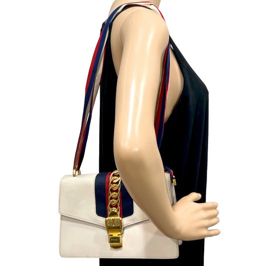 1005 GUCCI Sylvie