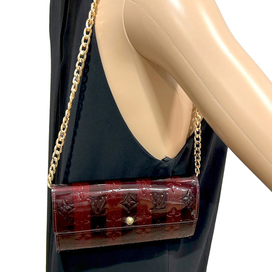 1008 LOUIS VUITTON Striped Vernis Long Wallet with Storage Box