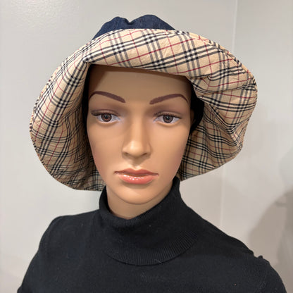 8908 BURBERRY Denim Hat