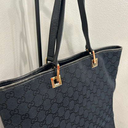 1057 GUCCI Canvas Bucket Tote