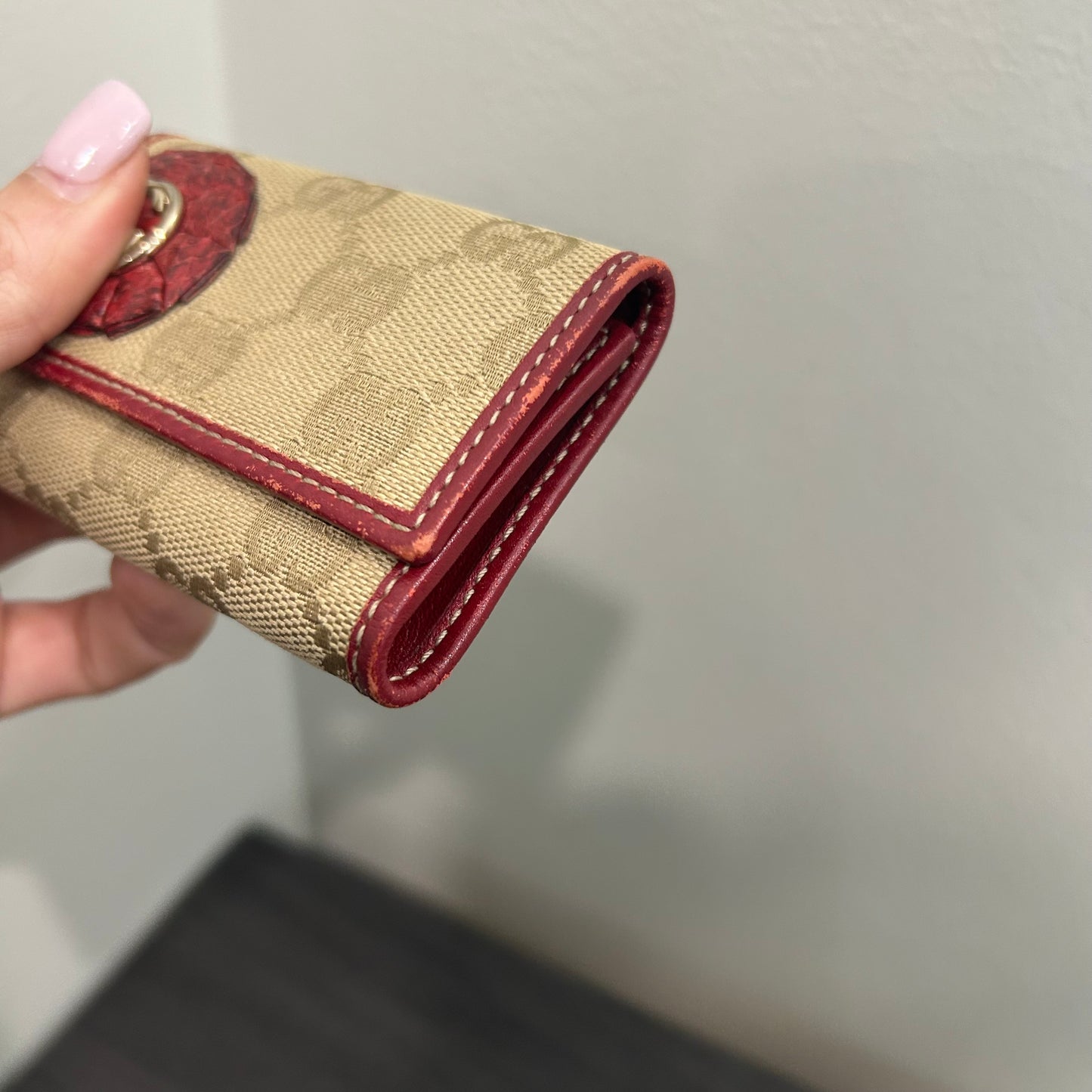 #186 GUCCI Canvas Key Case