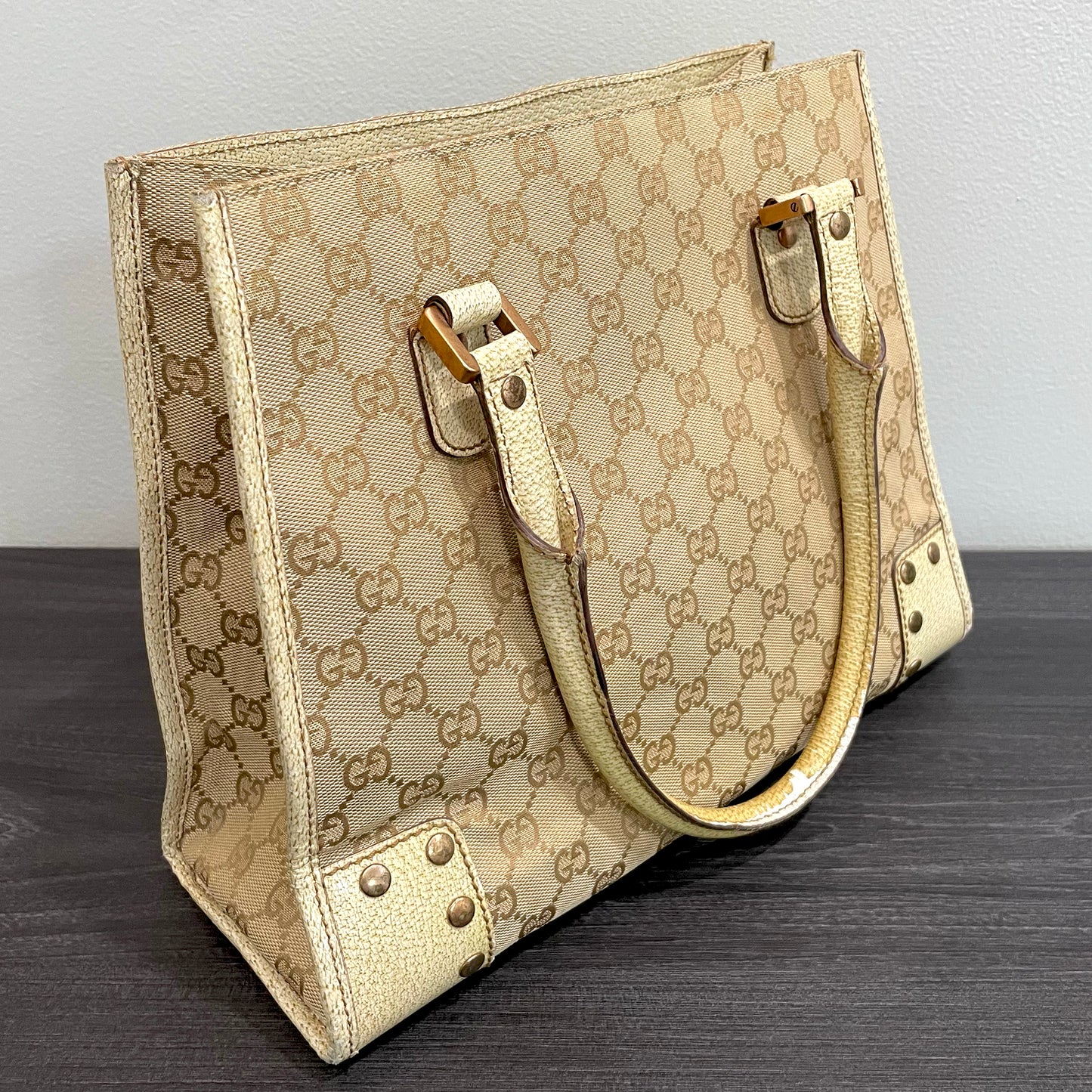 SOLD! Gucci GG Tote