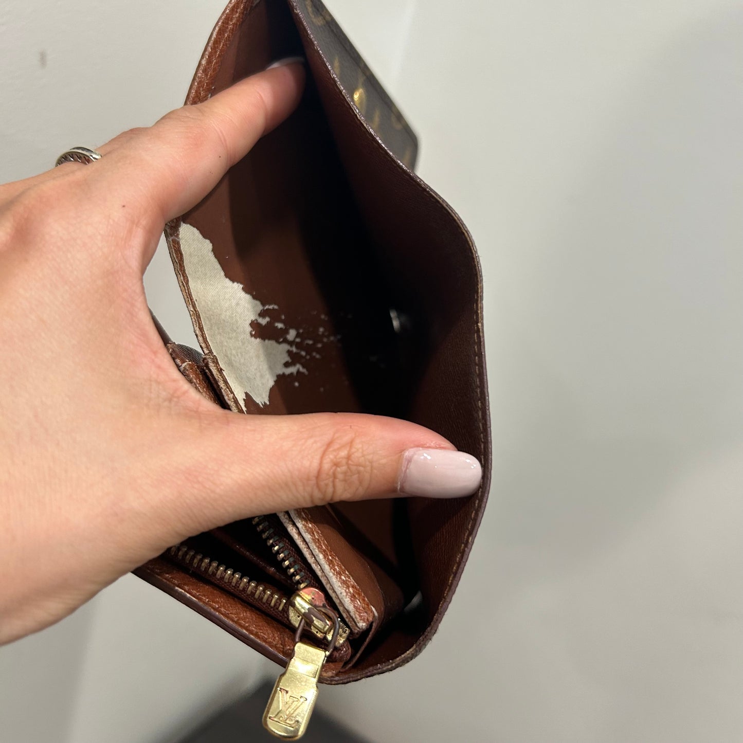 #108 LOUIS VUITTON Wallet