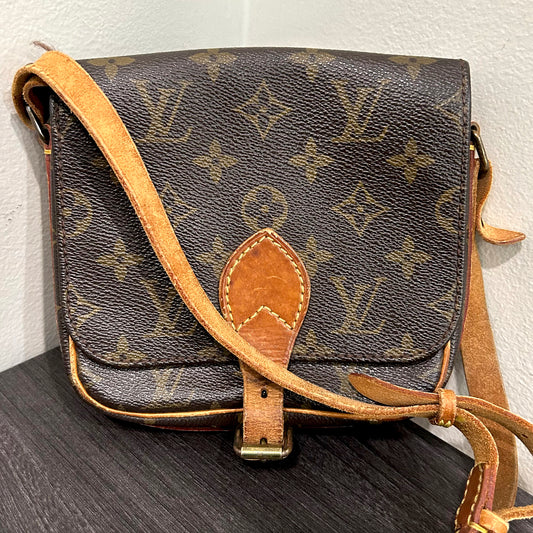 #728 LOUIS VUITTON Monogram Cartouchiere PM