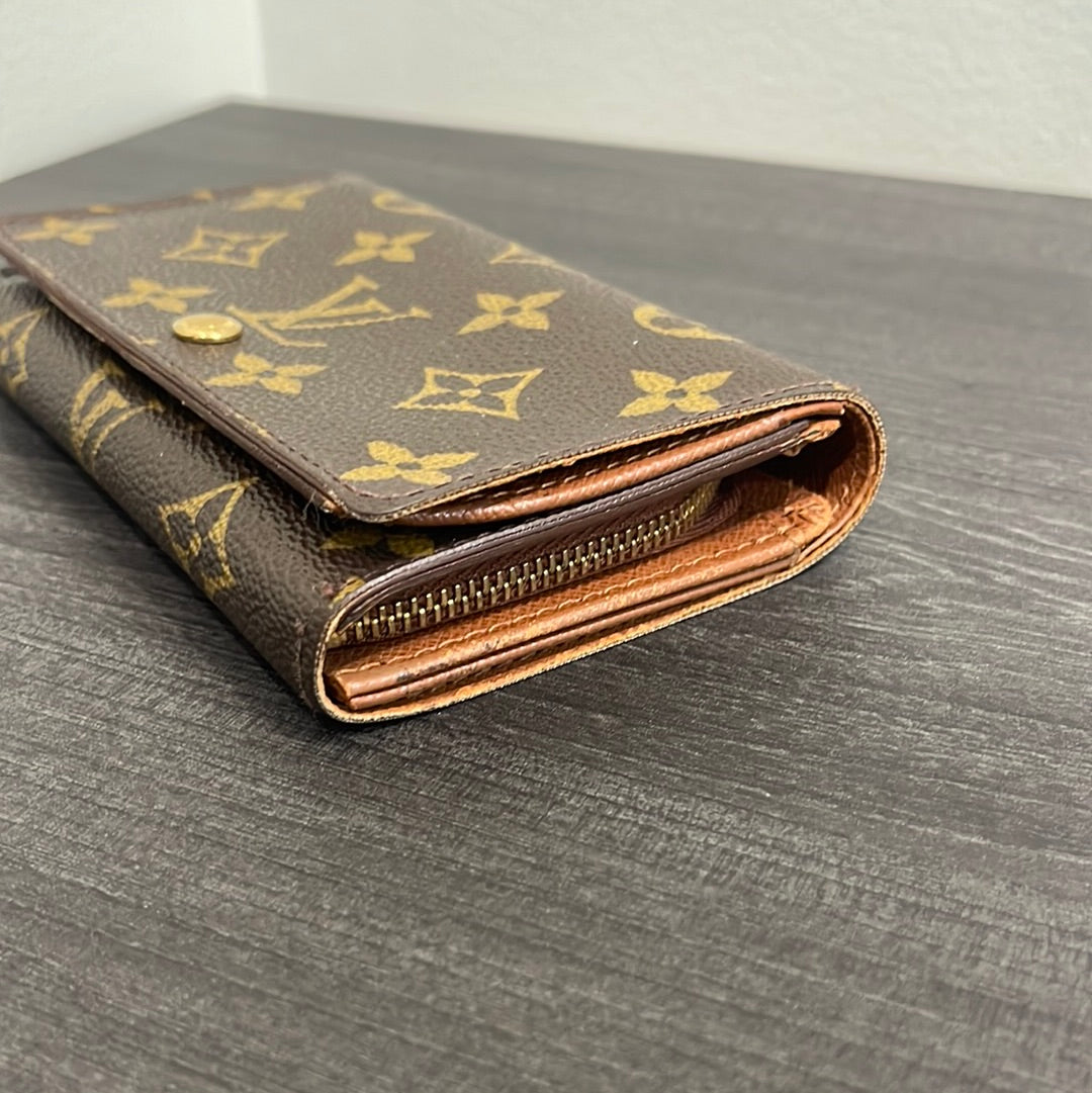 SOLD! Louis Vuitton Monogram Wallet