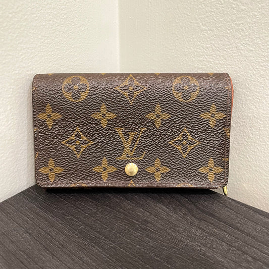 SOLD! Louis Vuitton Monogram Wallet