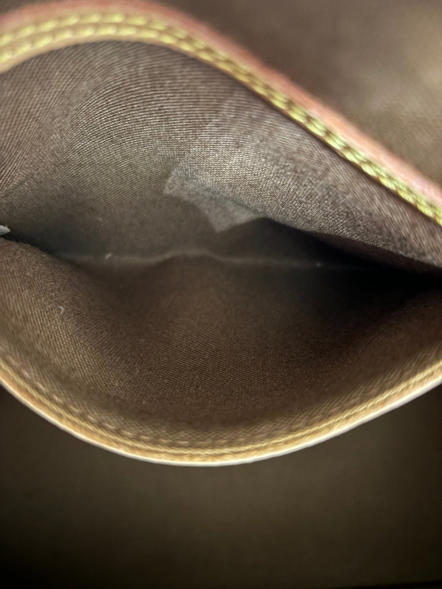 #222 LOUIS VUITTON Alma