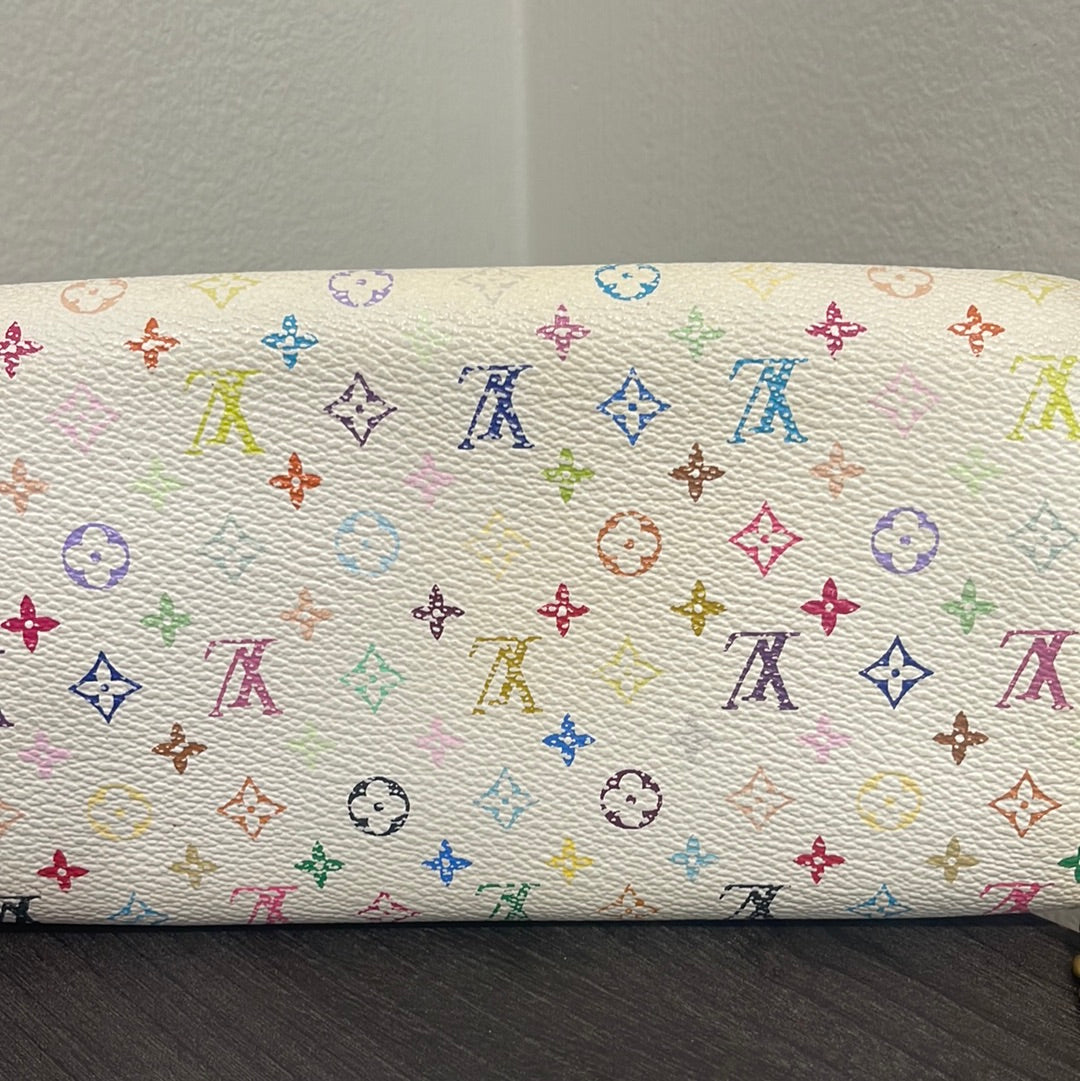 SOLD! Louis Vuitton Monogram Multi Wallet on Chain