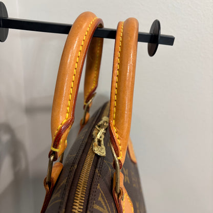 #9116 LOUIS VUITTON Alma PM