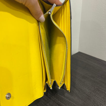 #111 Celine Wallet