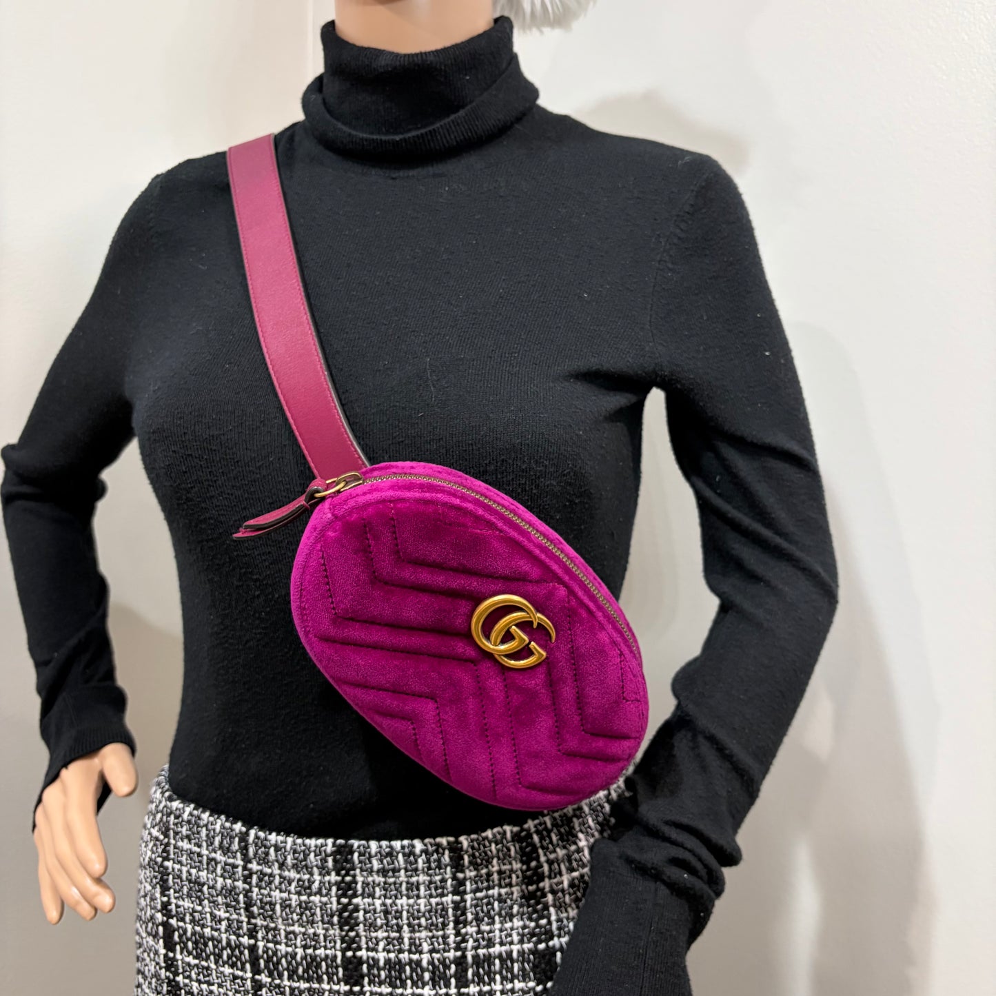 8893 GUCCI Purple GG Marmont Belt Bag Matelasse Velvet MSRP $980