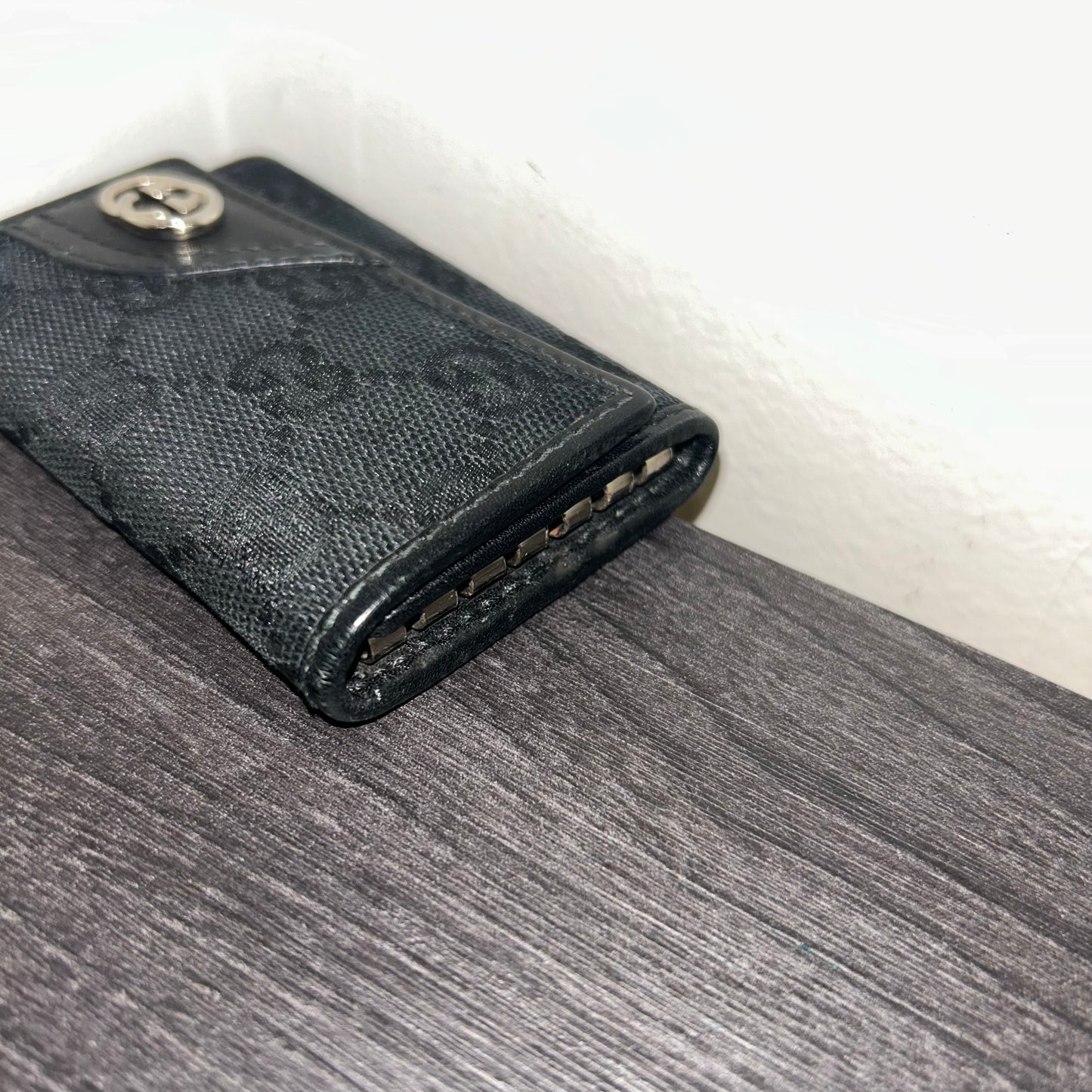 #185 GUCCI Canvas Key Case