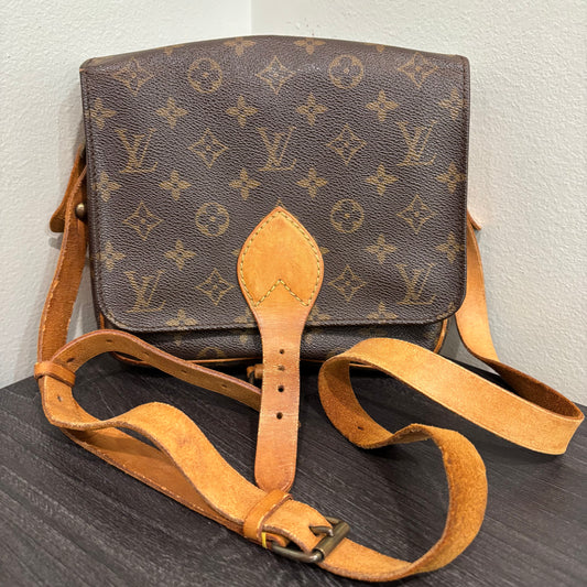 #341 LOUIS VUITTON Cartouchiere MM